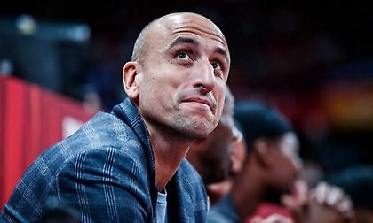 Τζινόμπιλι: «Μου λείπουν τα αποδυτήρια, η ομάδα…» (video)