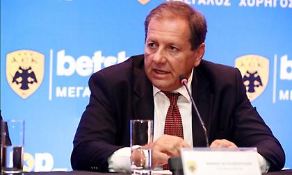 Αγγελόπουλος: «Οι τελευταίοι θρίαμβοι του ελληνικού μπάσκετ είναι της ΑΕΚ»