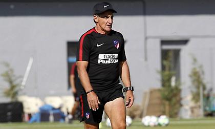 Oscar «Profe» Ortega: Ο σκληρός γυμναστής πίσω από τον Σιμεόνε