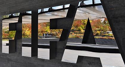 Περιορισμούς σε ατζέντηδες και δανεισμούς θέτει η FIFA