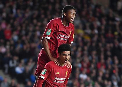 Γκολ στο ντεμπούτο του με Λίβερπουλ ο 17χρονος Χούβερ (video)