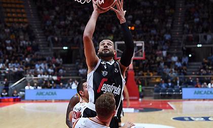 Με το… δεξί η Βίρτους Μπολόνια του Τζόρτζεβιτς