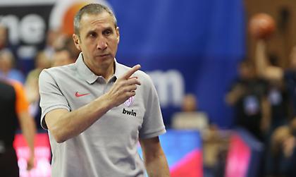 Ζέρβας: «Στον Ολυμπιακό πρέπει να σκεφτούν τι θέλουν στη φετινή Euroleague»