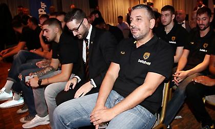 Παπαθεοδώρου: «Έχουμε στόχο να δημιουργήσουμε μια ομάδα από την αρχή» (video)