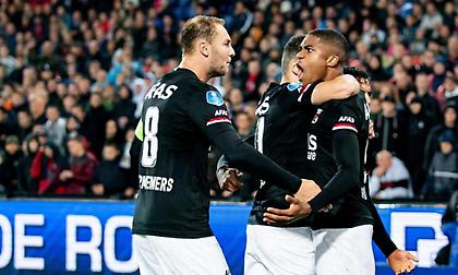 «Βγήκε περίπατο» η Αλκμααρ στο υπέροχο λιμάνι του Ρότερνταμ…