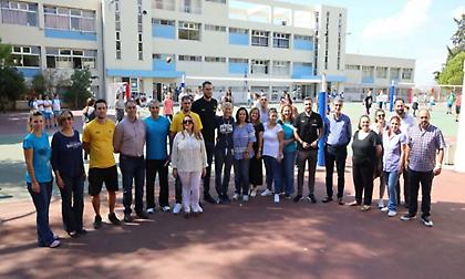 Αντιπροσωπεία της ΑΕΚ στην ελληνογαλλική σχολή Saint Joseph (pics)