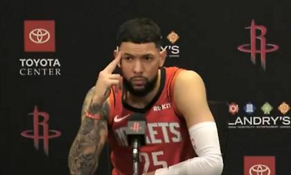 Ρίβερς για τον πατέρα του: «Ποιος είναι αυτός; Θα τον ψάξω στο… google»! (video)