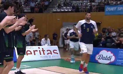 Pasillo της Μπανταλόνα στους παίκτες της Ρεάλ Μαδρίτης (video)