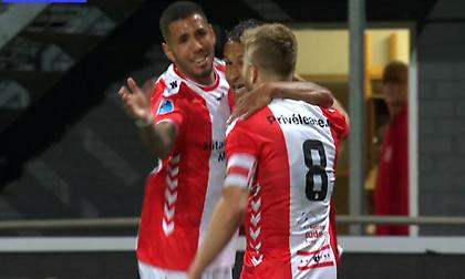 Επιβλητική η Έμεν καθάρισε την Ντεν Χάαγκ