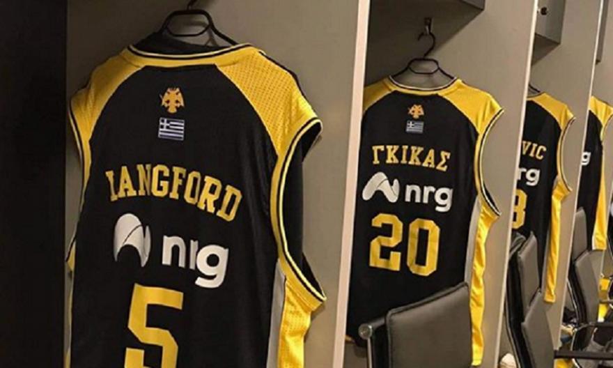 Τα αποδυτήρια της ΑΕΚ για την πρεμιέρα της Basket League (pic)