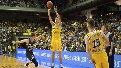 Ζόρικη πρόκριση για Άλμπα