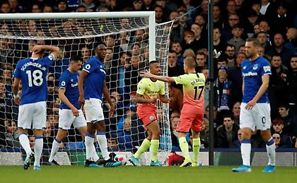 Πέρασε από την Έβερτον και έμεινε ζωντανή η Σίτι