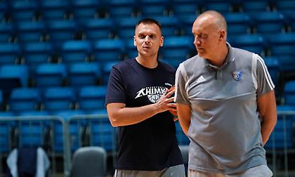 Προσέλαβε και τον… γιο του Κουρτινάιτις η Χίμκι