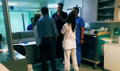 Αιφνιδιαστική επίσκεψη Κικίλια στο νοσοκομείο Αττικόν
