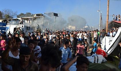 Αλαλούμ με τον απολογισμό των νεκρών στην Μόρια 