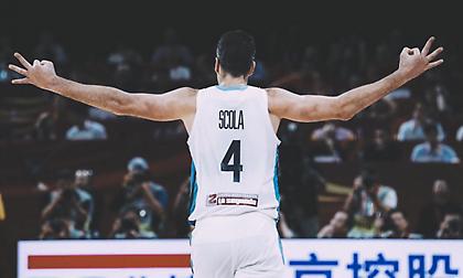 Έφτασε στο Μιλάνο ο Σκόλα – «Ενθουσιασμένος που βρίσκομαι εδώ» (vid)