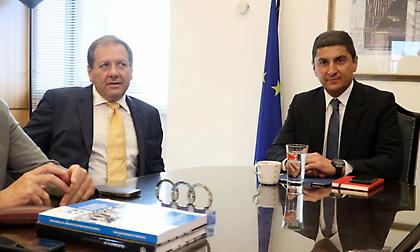 Αυγενάκης για το κλειστό της ΑΕΚ: «Ξεκινάμε από σήμερα δουλειά»