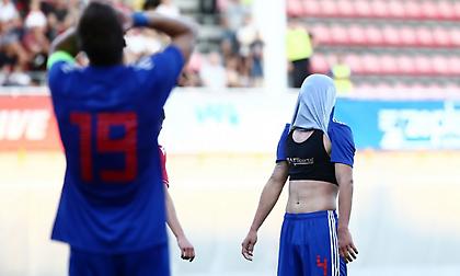 Οι μικροί του Ερυθρού Αστέρα… τούμπαραν τον Ολυμπιακό (vids)