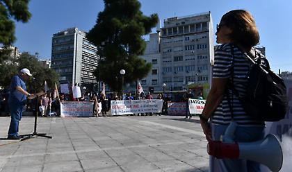 Γερμανόφωνος Τύπος για απεργία: Hρεμία πριν την καταιγίδα