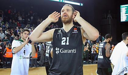 Στην Μπεσίκτας ο Σαβάς