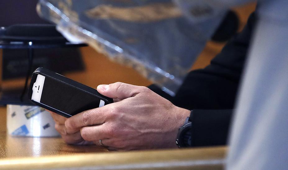 Σχεδόν το ίδιο γρήγορα πληκτρολογούμε πλέον σε υπολογιστή και κινητό λένε οι ειδικοί