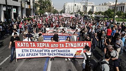 Απεργία: «Σκληρή» κόντρα μεταξύ της κυβέρνησης και της αντιπολίτευσης