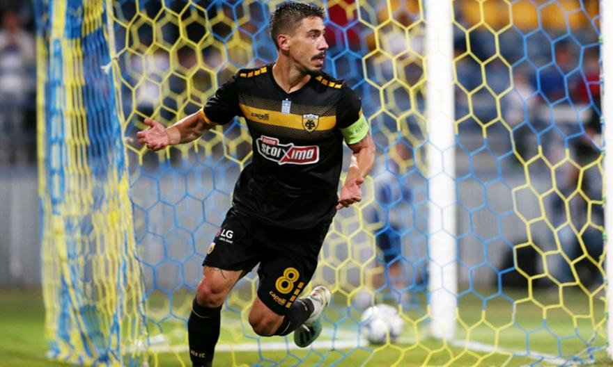 Φορτσάρει ο Σιμόες στην ΑΕΚ