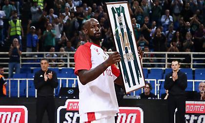 Βράβευσε τον Γκιστ ο Παναθηναϊκός (pics/video)