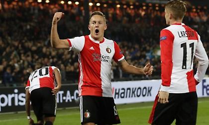 Έβαλαν «φωτιά» Φέγενορντ και Γιουνγκ Μπόις