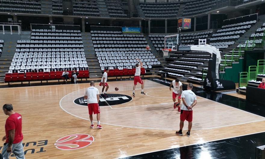 Ζέρβας: «Πρέπει να εμπιστευτεί τους παλιούς ο Ολυμπιακός σήμερα»