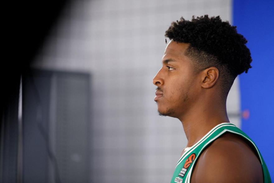 ΛεΝτέι: «Με πείραξε αυτό που έγινε με τον Ολυμπιακό»