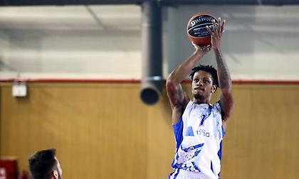 Τζόουνς: «Δεν μας αντιπροσωπεύουν οι δύο μας ήττες»