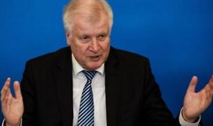 Ζεεχόφερ: Αν δεν βοηθήσουμε Ελλάδα και Τουρκία, οι μετανάστες θα φτάσουν και Γερμανία