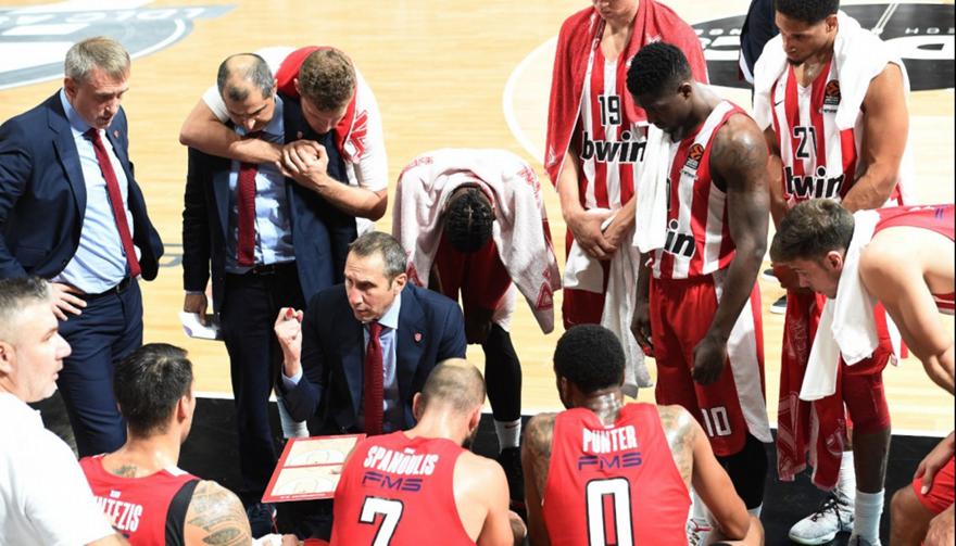 «Μόνο Μιλουτίνοφ και Πρίντεζης - Αδούλευτη ομάδα»