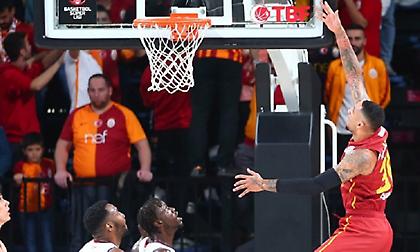 Με «όργια» του Όγκαστ η Γαλατά… πάτησε την Μπαχτσεσεχίρ!