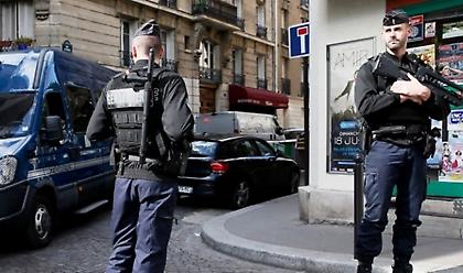 Αναπάντητα ερωτήματα μετά την αιματηρή επίθεση στην Αστυνομία του Παρισιού