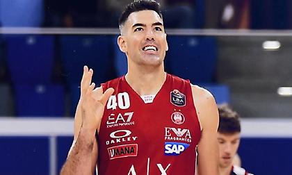 Συνήλθε μετά τα απανωτά… χαστούκια η Αρμάνι