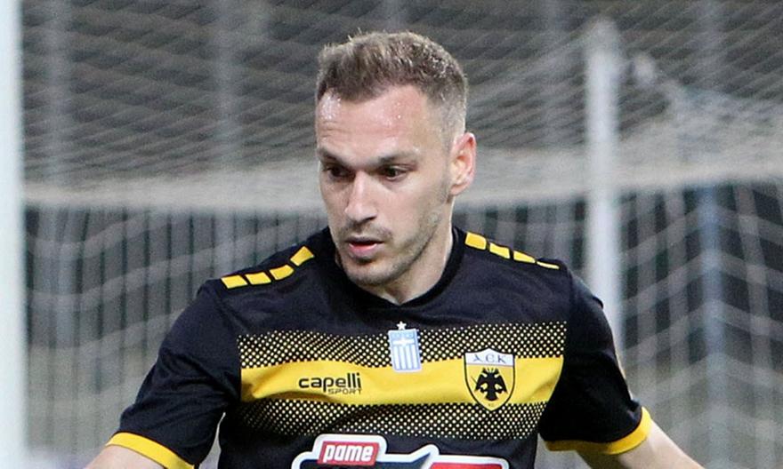 «Τρέχει» με… 200 ο Μπακάκης