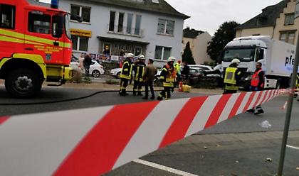 Γερμανία: Κλεμμένο φορτηγό έπεσε πάνω σε αυτοκίνητα