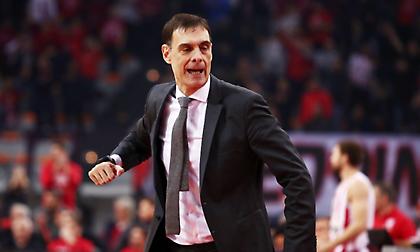 Ζέρβας: «Παραμένει πρώτος στόχος ο Μπαρτζώκας, θέλει να έχει προπονητή μετά τη Ζενίτ»