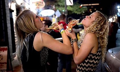 Γιατί όταν πίνουμε αλκοόλ πεινάμε περισσότερο;