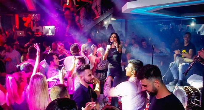 Λένα Ζευγαρά: Γνωστό μαγαζί στη Θεσσαλονίκη «ξηλώθηκε» και στήθηκε ξανά για χάρη της