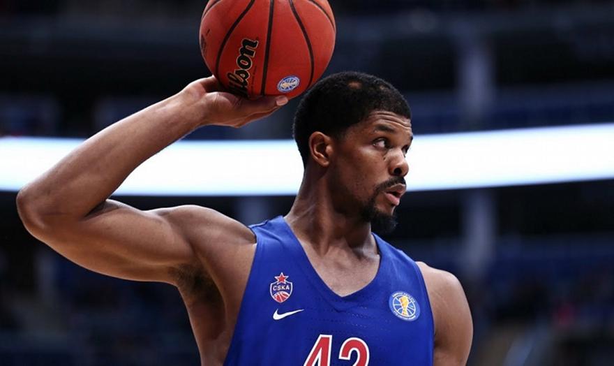 Έσβησε τα… φώτα στον Μονρό ο Χάινς (vid)