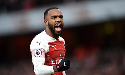 Επιστρέφει μετά τη διακοπή ο Λακαζέτ