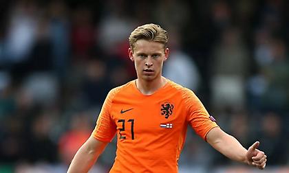 «Ο Ντε Γιονγκ θα γίνει ο καλύτερος μέσος του κόσμου»