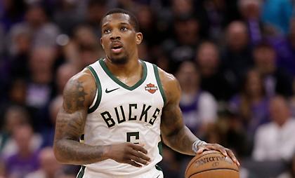 Πλήγμα στους Μπακς με Μπλέντσο