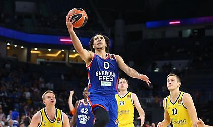 «Έκρυψε» την μπάλα η Εφές (video)