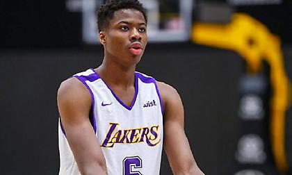 Το πρώτο καλάθι του Κώστα Αντετοκούνμπο με τους Λέικερς (video)