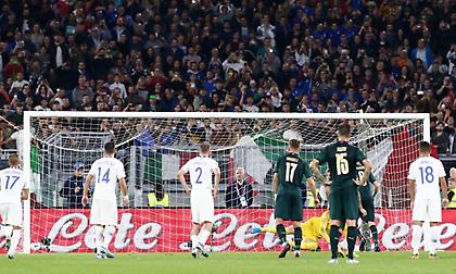 LIVE: Ιταλία-Ελλάδα 2-0