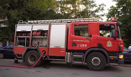 Φωτιά σε κατάστημα στο Κορωπί